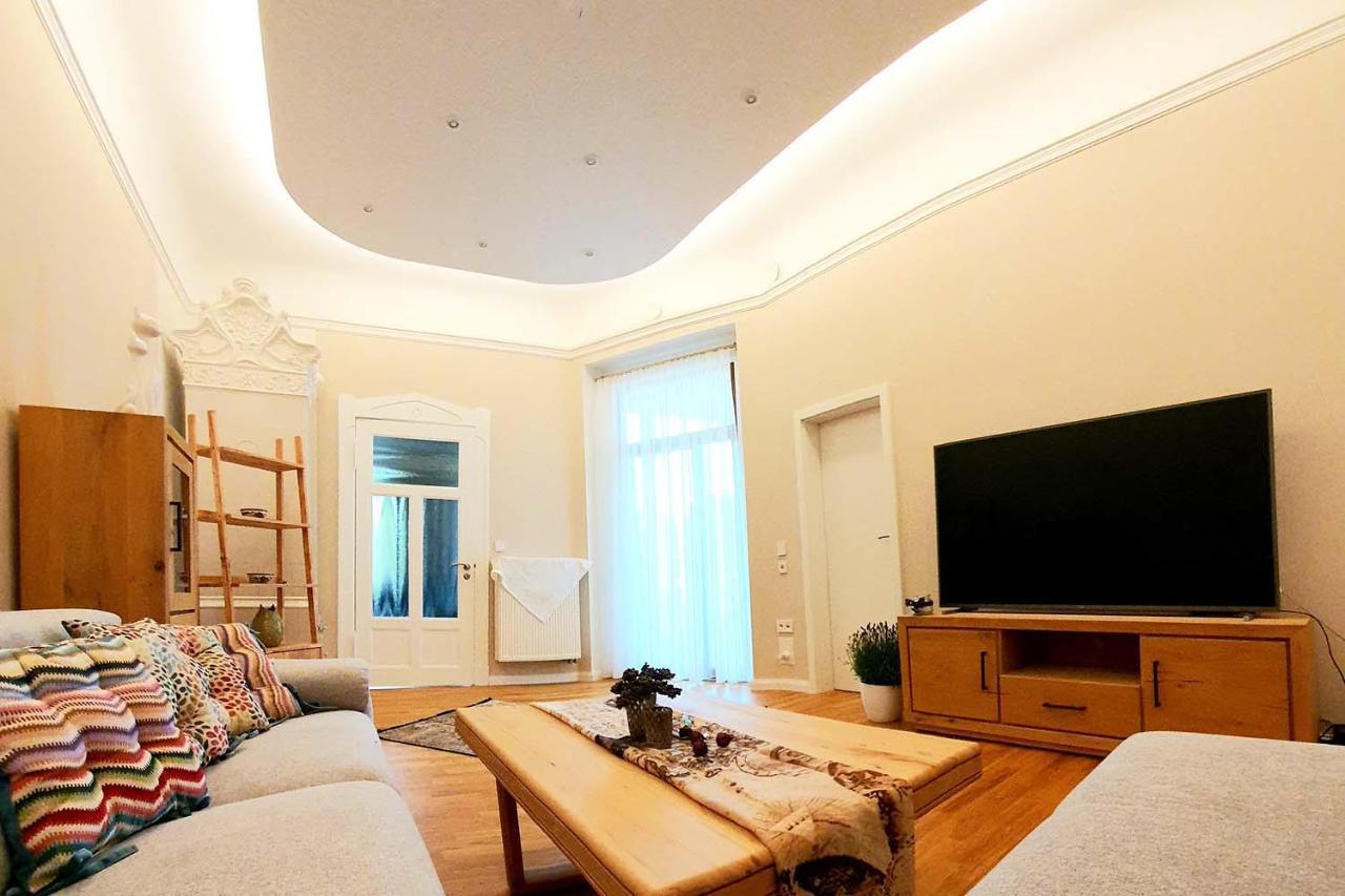 Luxus Ferienwohnung Mit Hochwertiger Ausstattung Wintergarten Cottbus Buitenkant foto